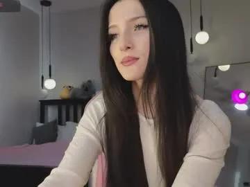 bella_hayes on Chaturbate