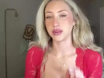 bellaxxboo — Sexy Red  #blonde #22 #gymgirl