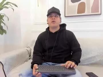 bennett_alejoo on Chaturbate 