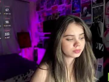 bestie_me on Chaturbate