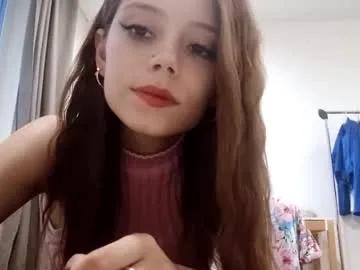 bettyshroyer — Goal: Lift up my top and show my bra #shy #new #18 #teen #cute [85 tokens remaining]