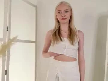 blondeagent on Chaturbate
