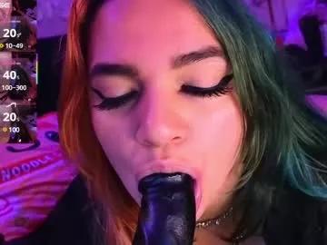 booboosperfectfacefuck on Chaturbate 
