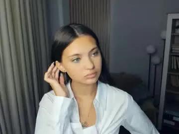 bunny_nova — Goal :Show my tongue close to cam! New model here <3  #new #18 #teen #young #shy [0 tokens remaining]