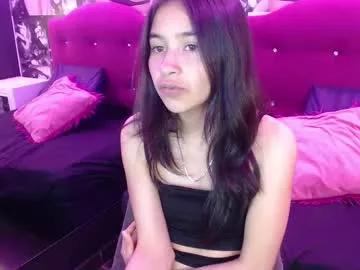 bunnywhite21 — Welcome to my room   #cute #brunette