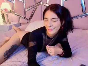 carlywhite_ on Chaturbate