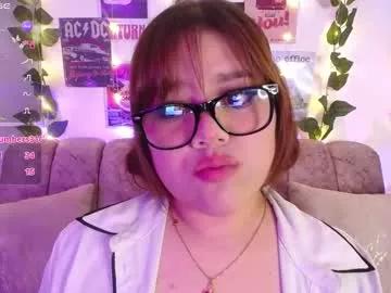 chaarlotte_1 on Chaturbate 
