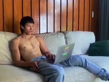 chan_pak on Chaturbate