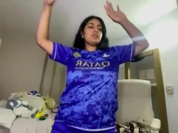 cloe_small08 on Chaturbate