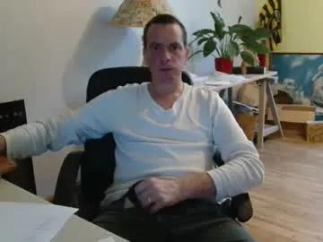 clouplefun — cum ##lovense #french [557 tokens remaining]