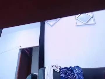 colombianmiilf_ on Chaturbate 