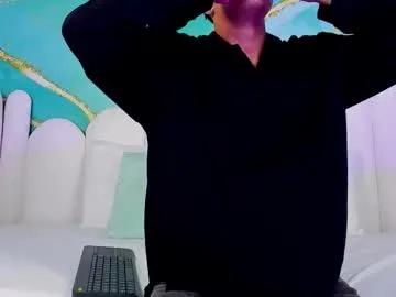 cristian_suarezz on Chaturbate