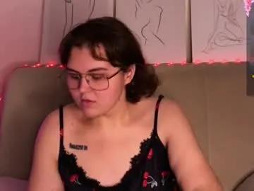curvy_janie on Chaturbate