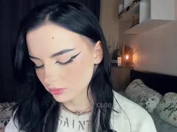 cute_caprice — GOAL: Spank my ass in doggy [131 tokens remaining] My name is Alexa! Lets play with my toy   All toys active #18 #bigboobs #squirt #bigass #young