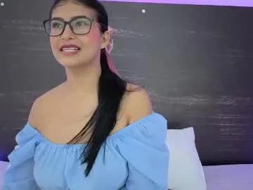 daphnevans on Chaturbate