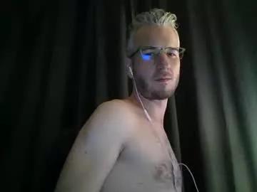 deebo1987 on Chaturbate 
