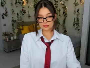 degreeofsincerity — Slippery when intrigued #nonude #cute #natural  #pvt #tease