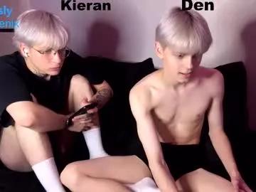 den_phoenix_ on Chaturbate