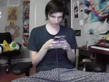 derekdings on Chaturbate 