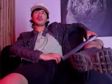 dimitrideluxe on Chaturbate 