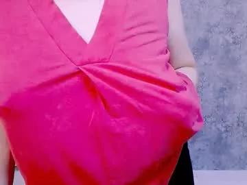 djullia on Chaturbate