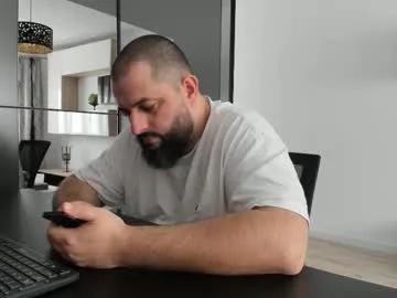 dravenpeak — Live Male Energy -- #alpha #muscle #hairy #uncut #feet [678 tokens remaining]