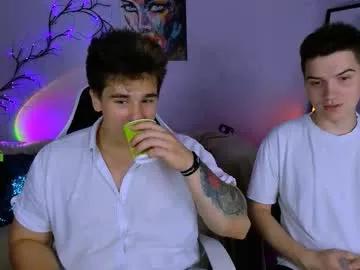 drayk_storm — GOAL: take tshirt off [150 tokens remaining] Welcome to my room! #pvt #shy #teen #18 #abs