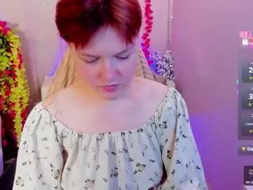 dreammyluna — GOAL: squeeze ass clouse to the camera [11 tokens remaining] Hello! I am Luna, welcome in my room #shy #teen #18 #redhead #cute