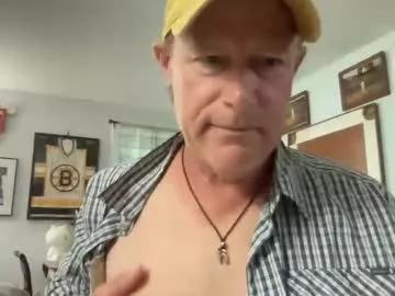 dudeinnh on Chaturbate 