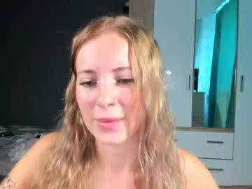 e___lisa on Chaturbate 