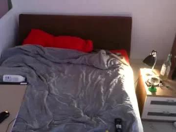 edelholz87 on Chaturbate 