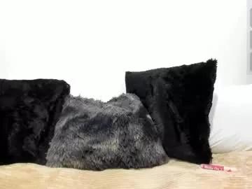 ella_lxx_ on Chaturbate 