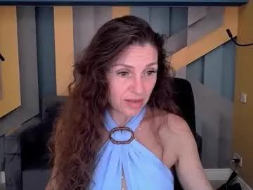 ellalongs on Chaturbate 