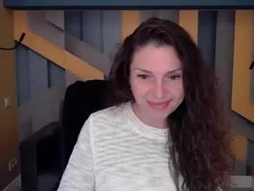 ellalongs on Chaturbate