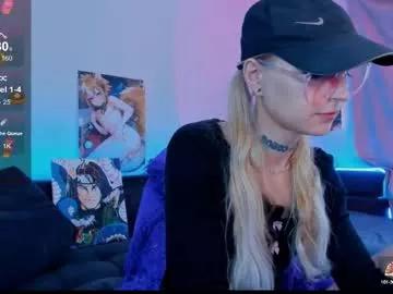 elli_26 on Chaturbate 