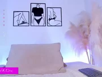 elliemcdonald on Chaturbate 