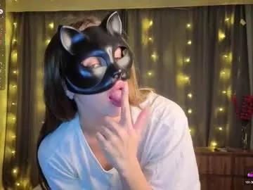 elly_robbuuu on Chaturbate 
