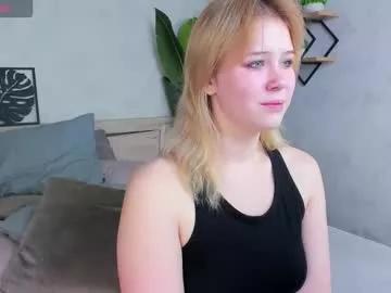 ellya_castro on Chaturbate 
