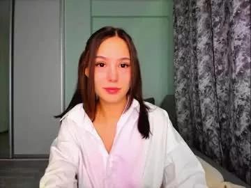 emelia_fox on Chaturbate 