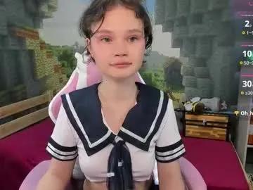 emilychaves on Chaturbate
