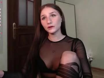 emmiclo on Chaturbate 