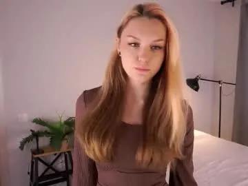 emmiemurray — g: Seduce you with blue eyes  / Call me Aurora, I'm from Venice, I'm #18 y.o. Will you be my friend? #shy #new #teen #blonde [24 tokens remaining]