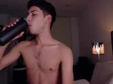 ethan_skiny_ on Chaturbate