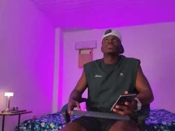 ethan_travis0 on Chaturbate