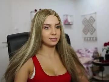 evelyncage_ on Chaturbate 