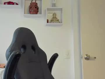 ezzio_scolaro on Chaturbate 