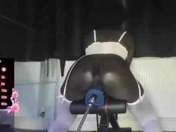 fatalefemboy on Chaturbate 