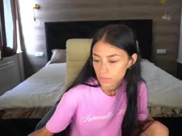 fatalenellie on Chaturbate 