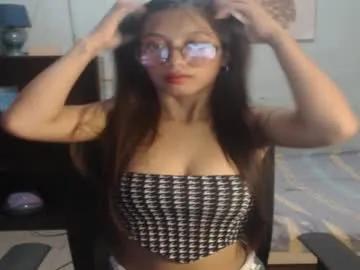 flirty_rose on Chaturbate