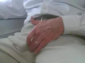 freeballerbrian on Chaturbate 